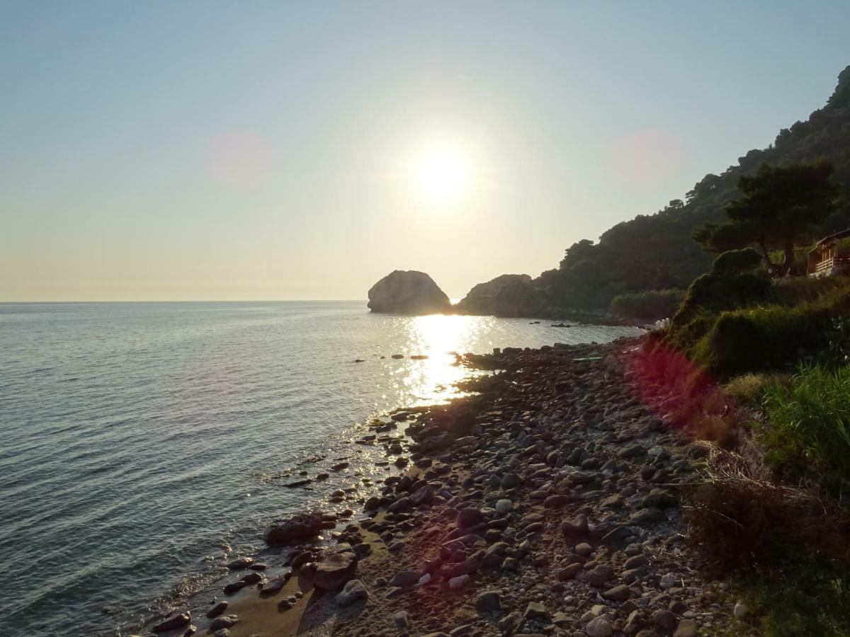 Josef And Marina House Villa Агиос Гордиос Екстериор снимка