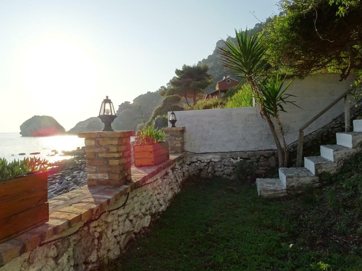 Josef And Marina House Villa Агиос Гордиос Екстериор снимка